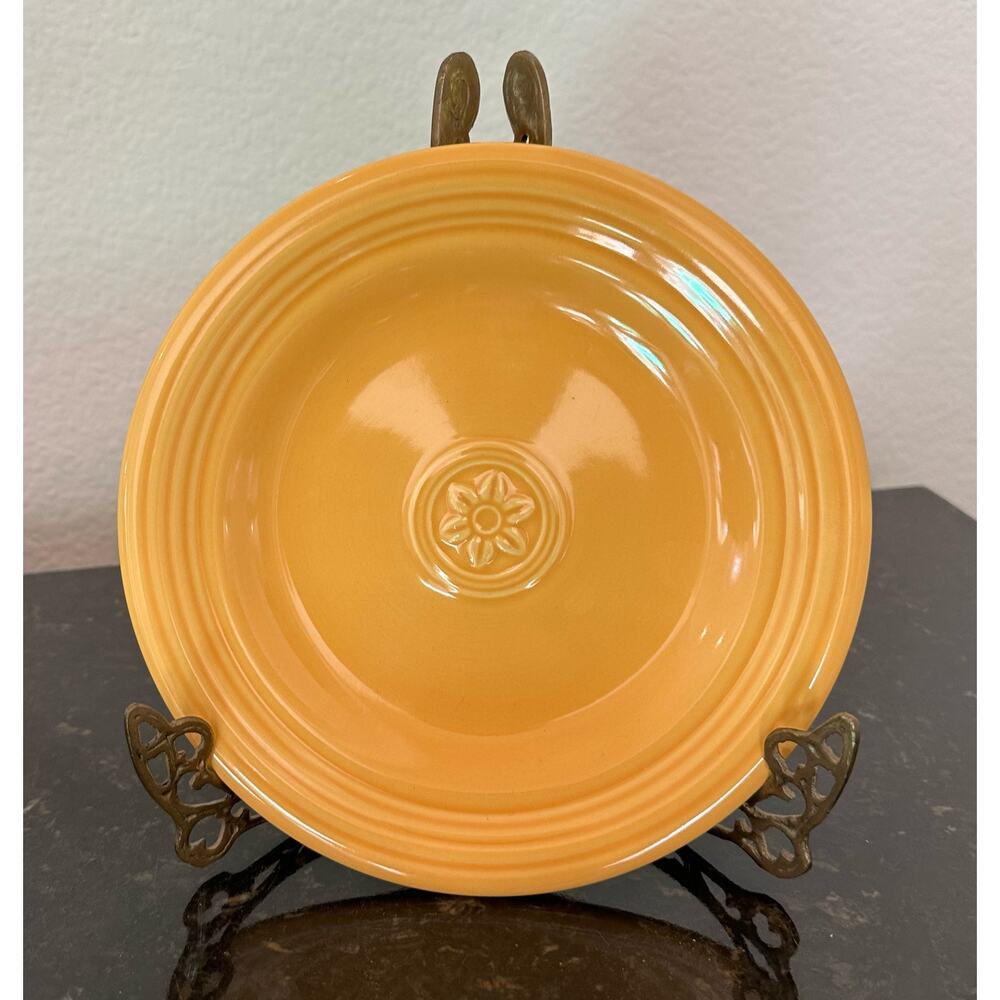 Oneida Petals Marigold Yellow Flower Salad/Dessert Plate-8" Discontinued